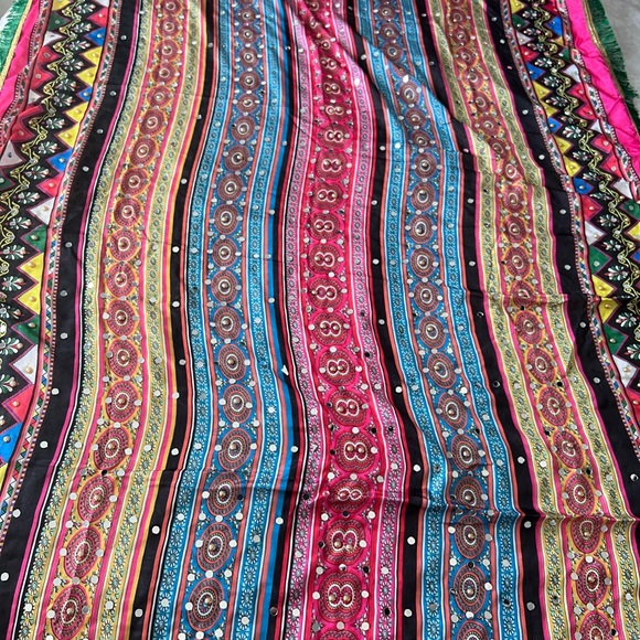 Pakistani dupatta (2.5meter) - Picture 7 of 13